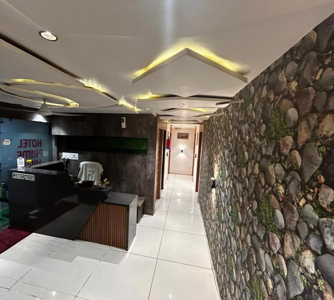 Prime View Hotel أحمد أباد المظهر الخارجي الصورة